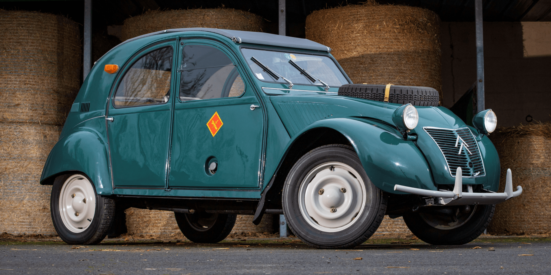 Citroën 2CV Sahara Rétromobile 2025 Artcurial Motorcars