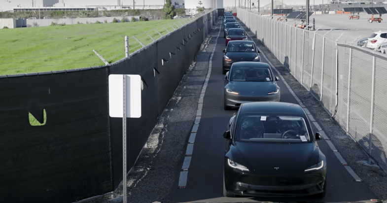 Tesla Autopilot conduite autonome vidéo Fremont