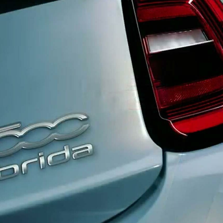 Fiat 500 ibrida