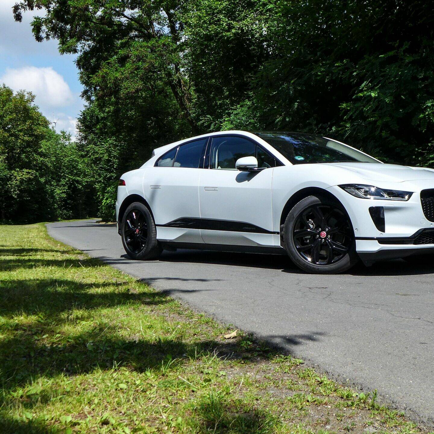 Jaguar I-Pace JLR SUV électrique