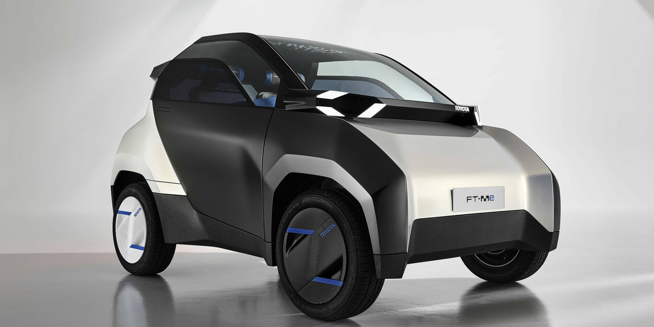 quadricycle électrique Toyota FT-me