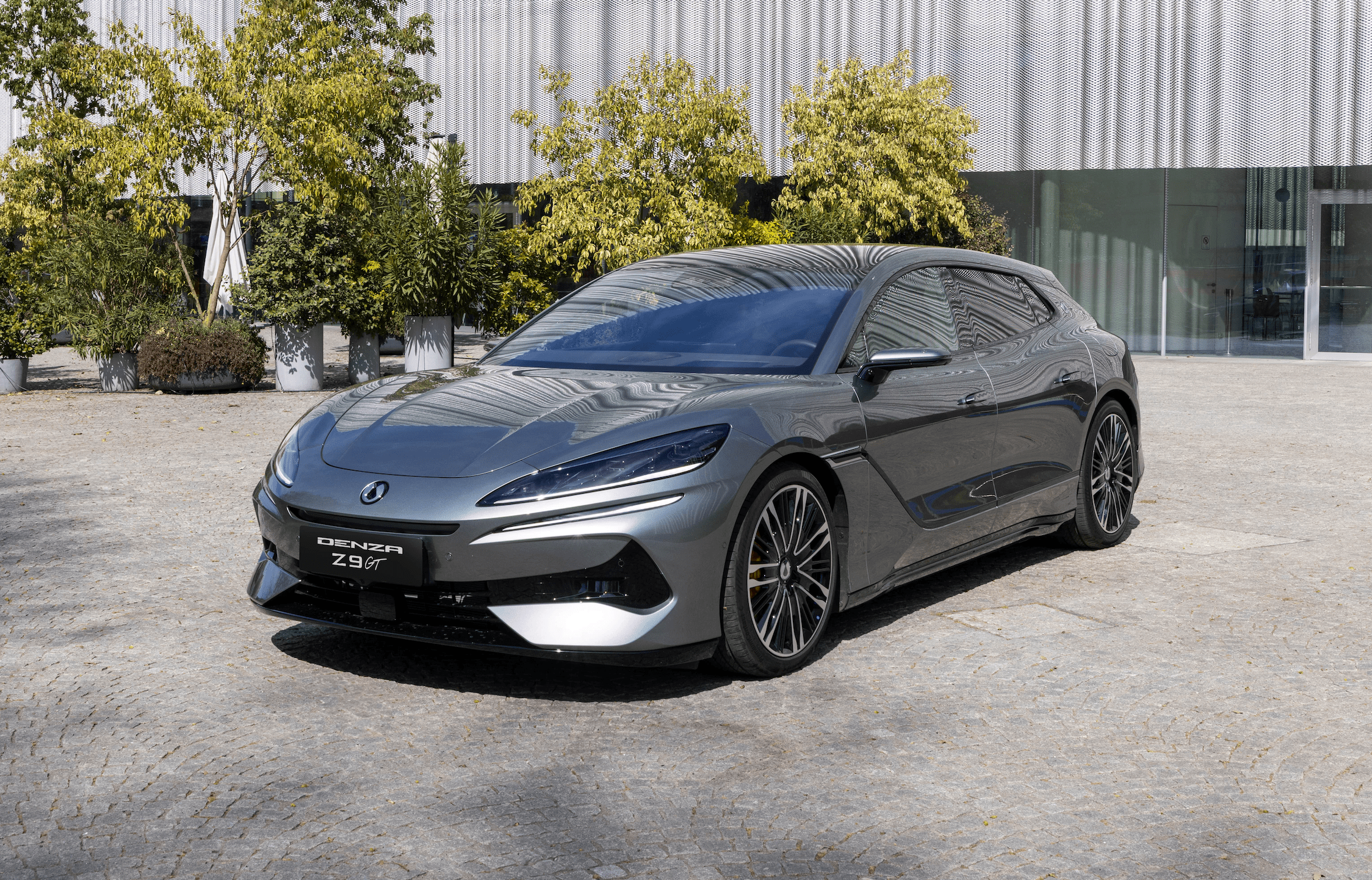 Denza Z9GT : le luxe et le high-tech « made in China »