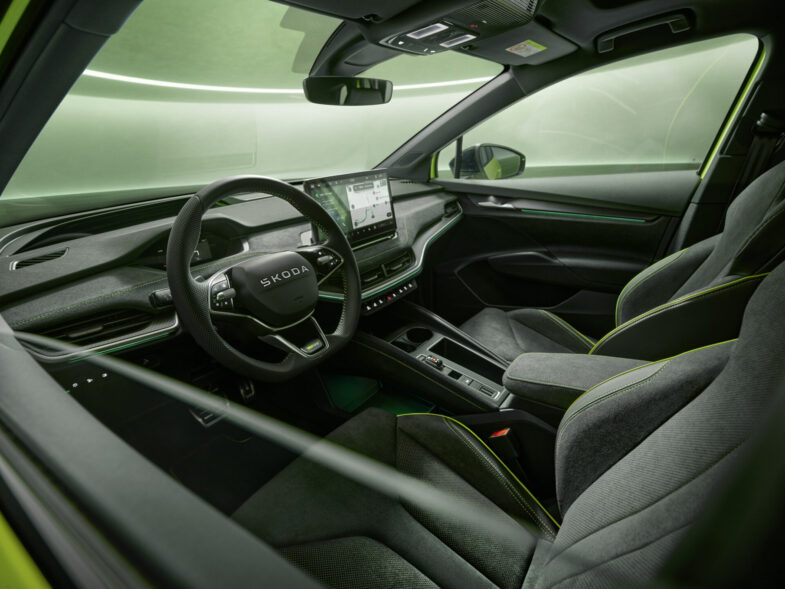 Skoda Enyaq RS 2025 SUV électrique