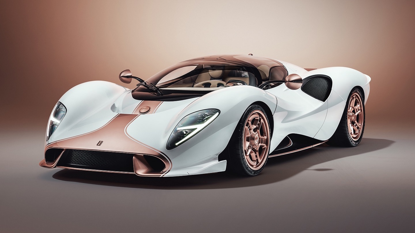 De Tomaso P72 : plus de 700 ch pour la supercar néo-rétro