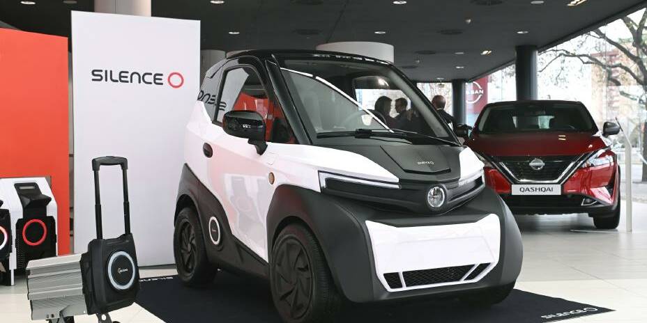 voiture sans permis quadricycle électrique Nissan Silence S04