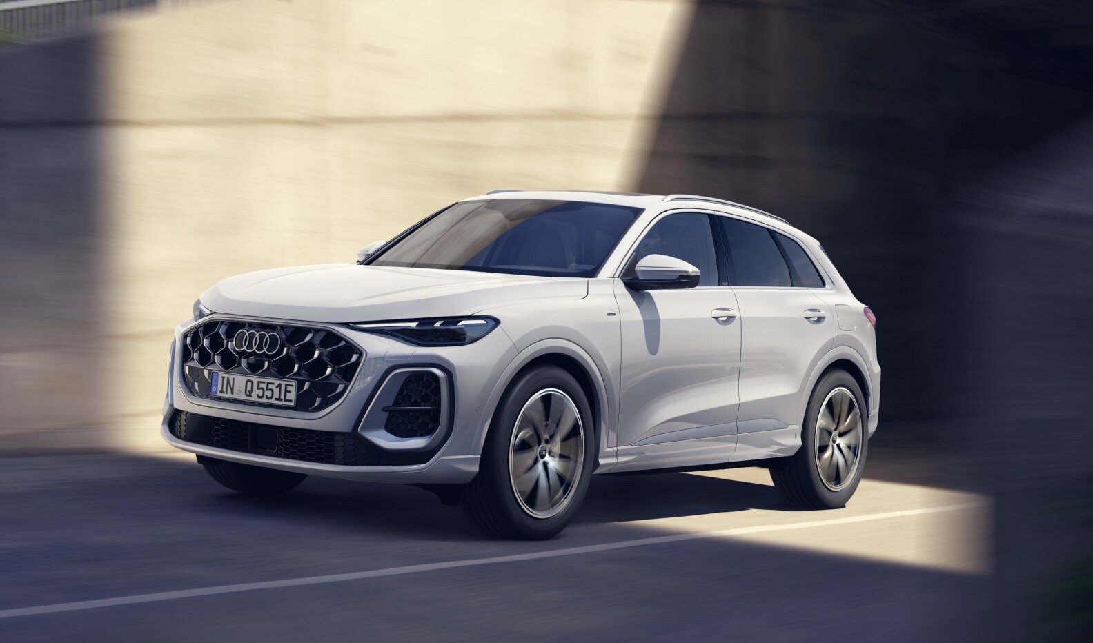 Audi Q5 e-hybrid quattro : nouvelles versions hybrides rechargeables