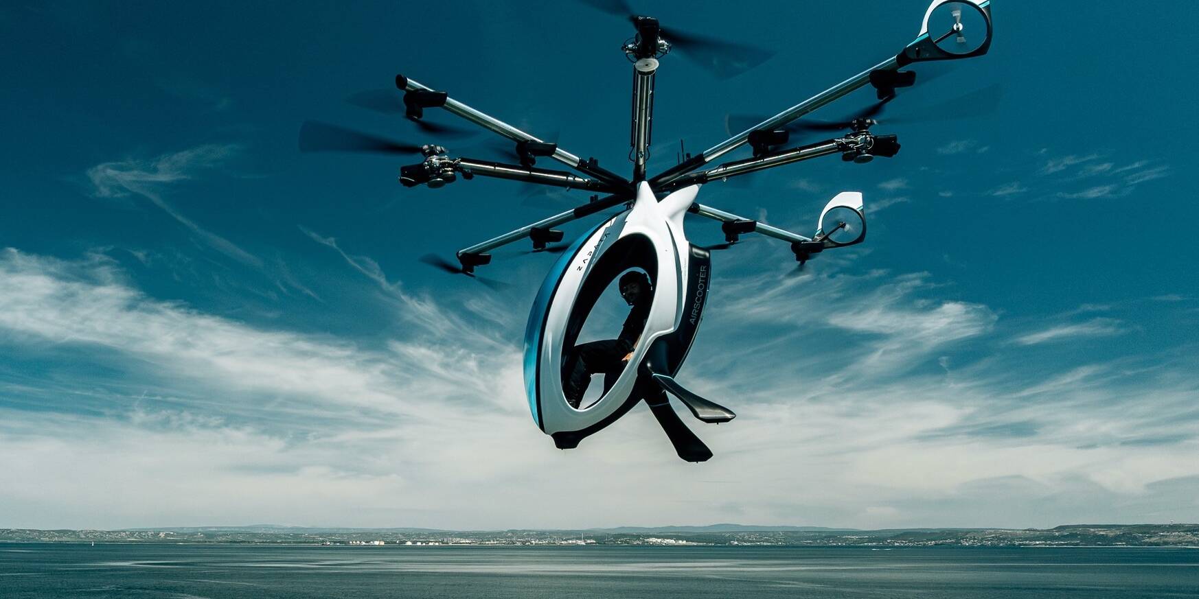 AirScooter scooter volant Franky Zapata Louis Blériot VOLT