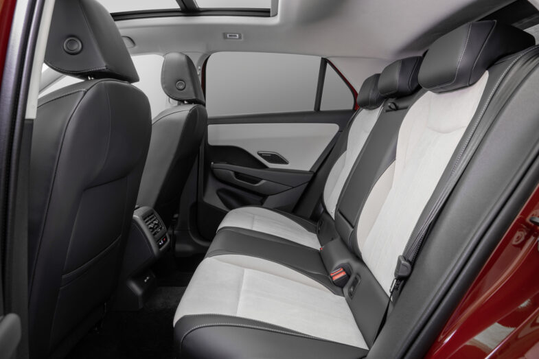 SUV Volkswagen T-Roc 2025 nouveau T-Roc SUV hybride