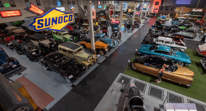 Collection Larry Klairmont ventes aux enchères Mecum Auctions Citroën