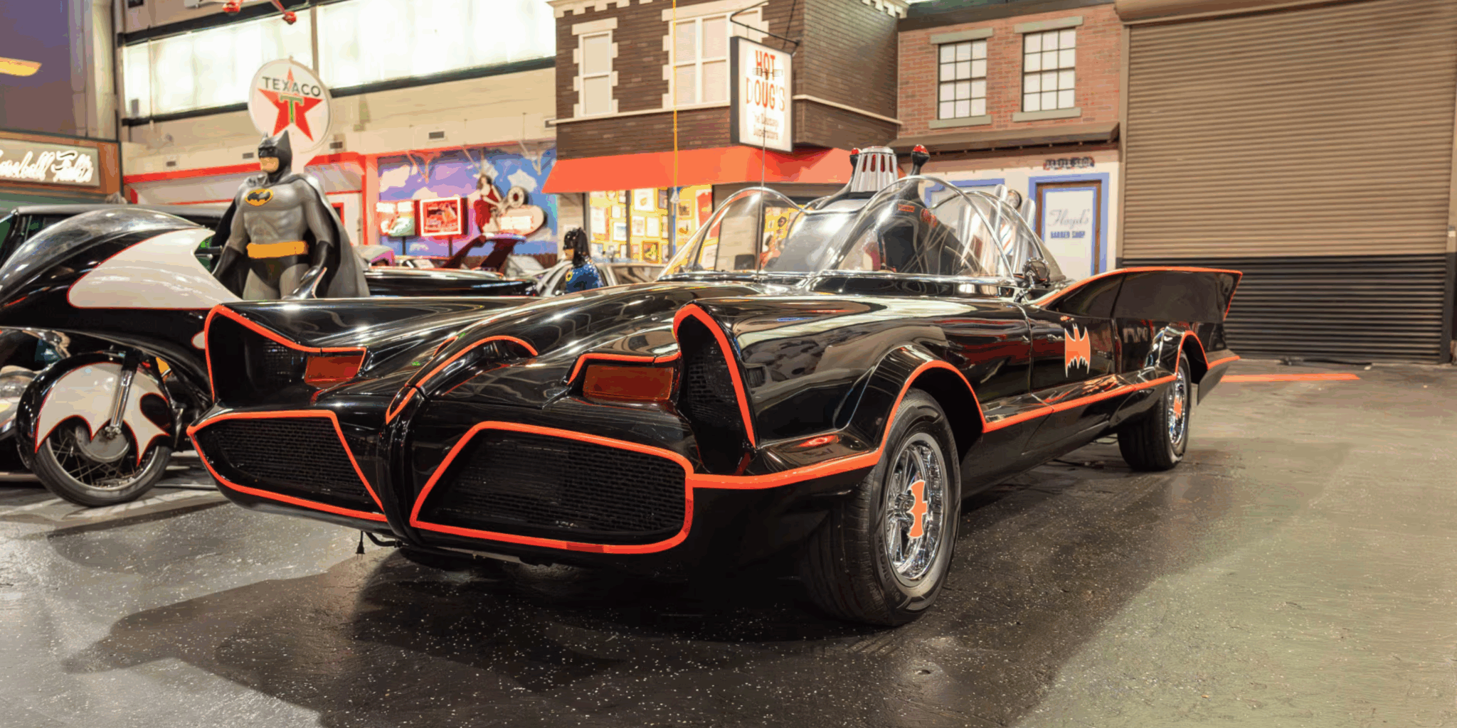 Collection Larry Klairmont ventes aux enchères Mecum Auctions Citroën Batmobile