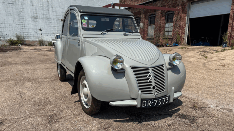 Collection Larry Klairmont ventes aux enchères Mecum Auctions Citroën