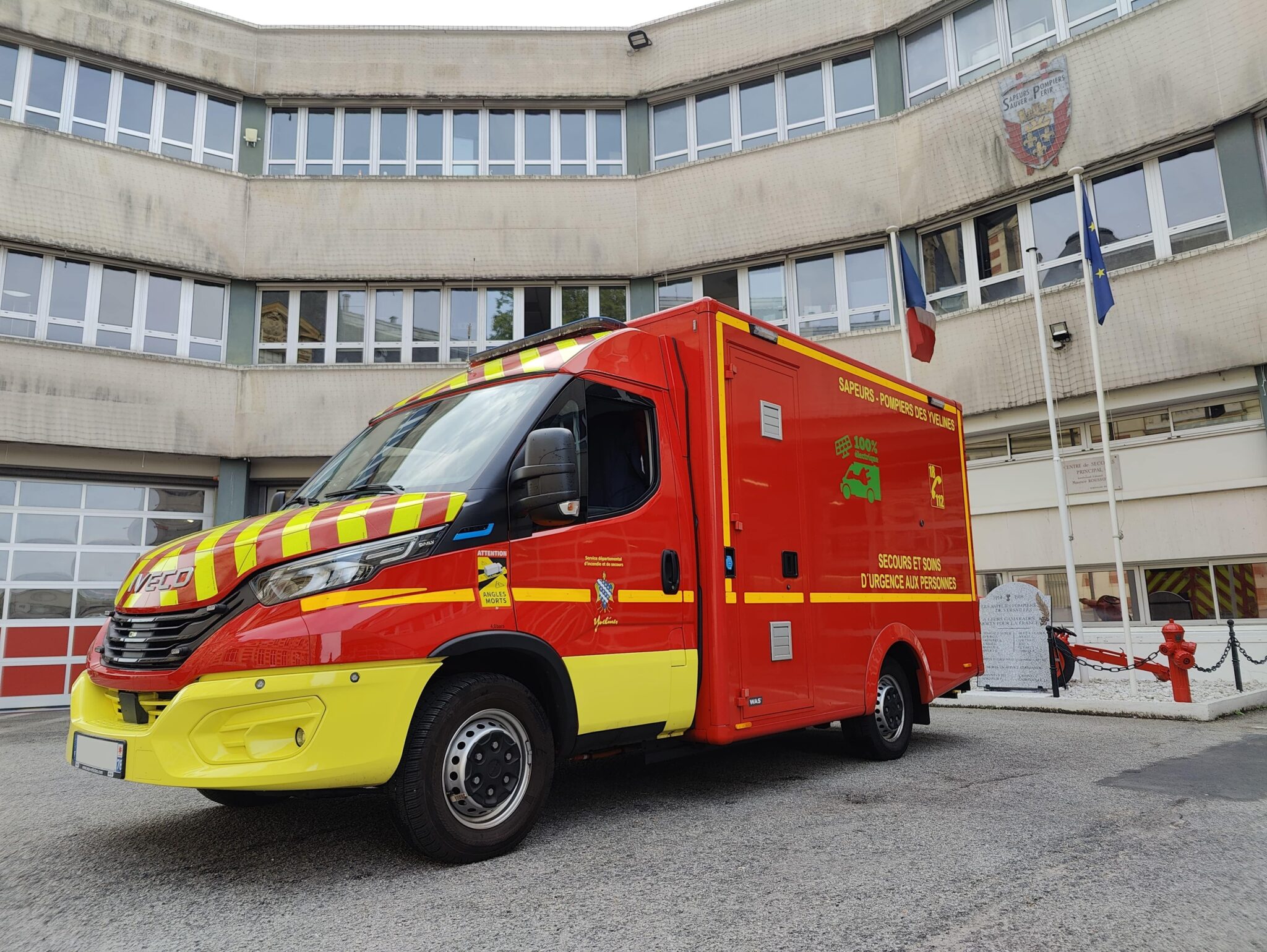 Iveco eDaily : une ambulance 100 % électrique pour le SDIS 78