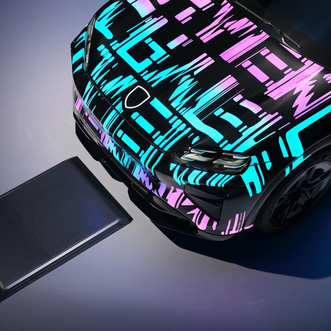 Porsche Cayenne électrique recharge par induction