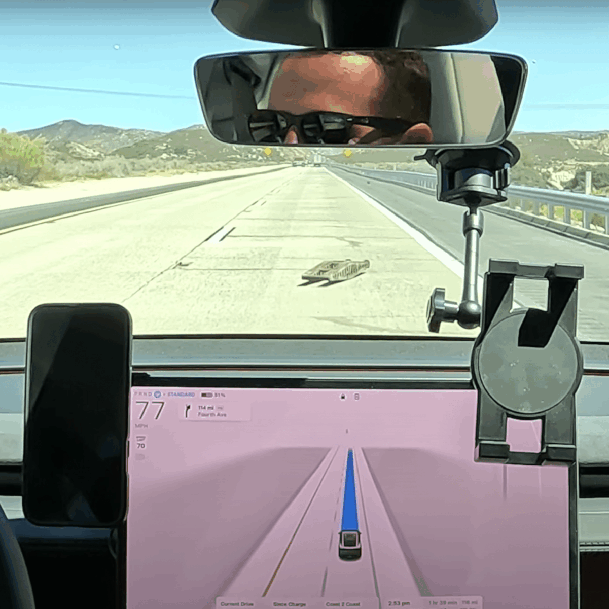 Tesla Autopilot FSD conduite autonome