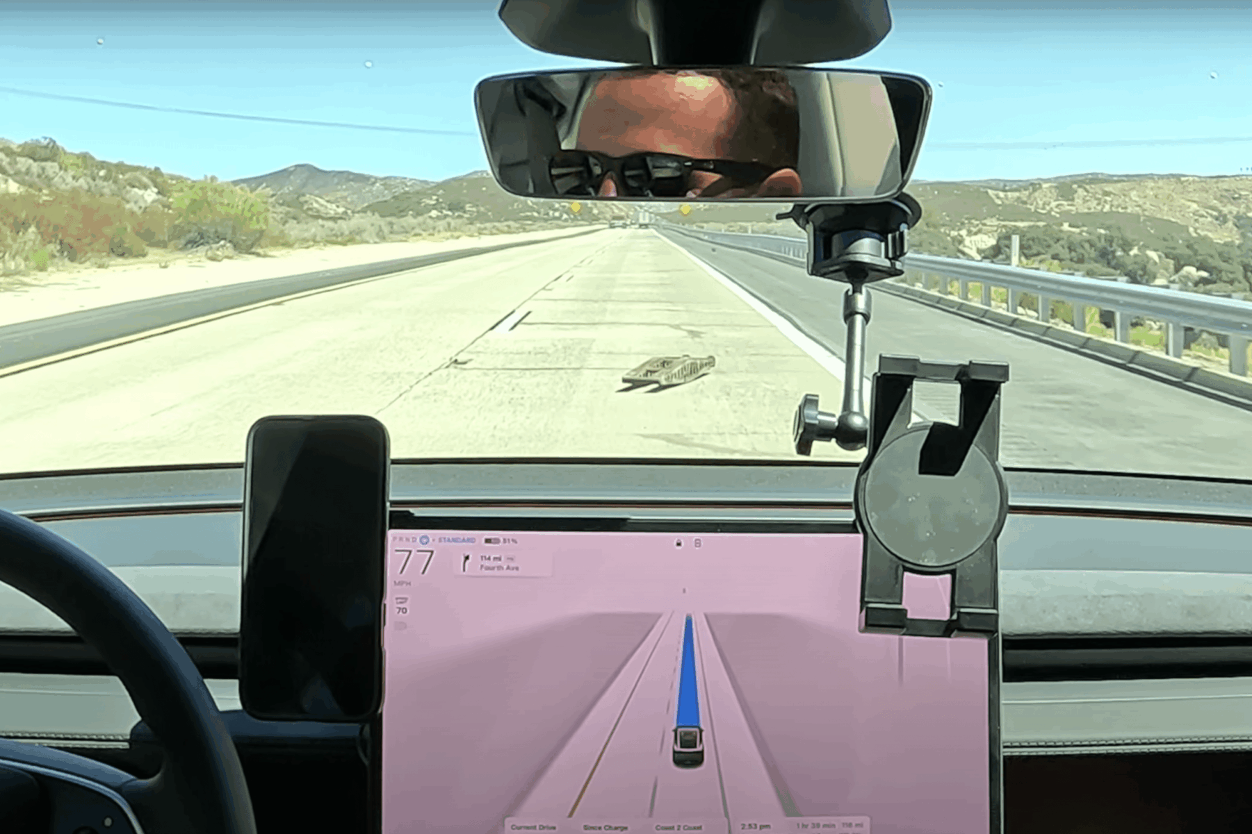 Tesla Autopilot FSD conduite autonome
