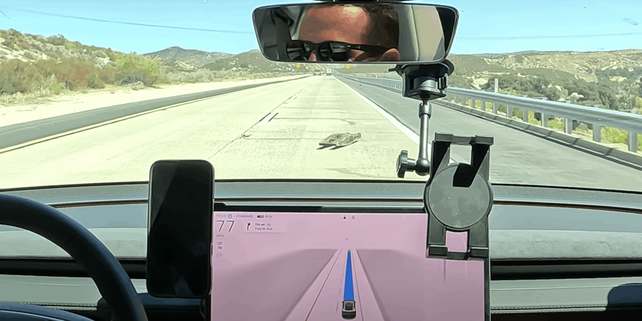 Tesla Autopilot FSD conduite autonome