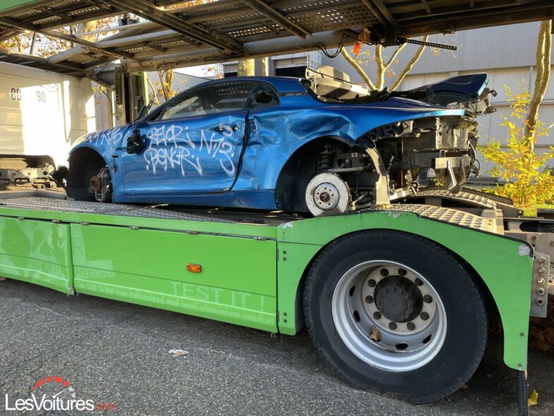 Alpine A110 abandonnée Balle Perdue 3 Netflix