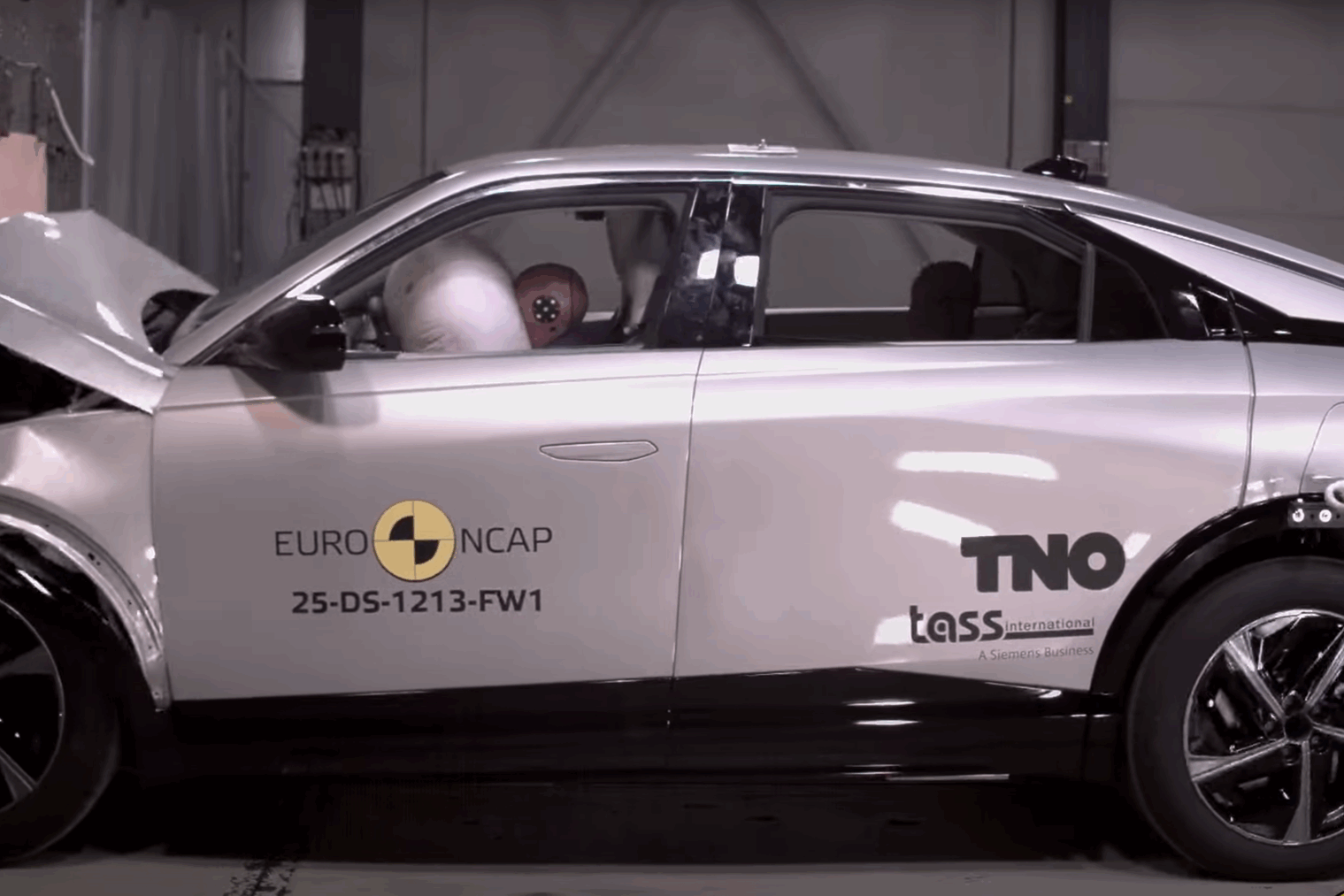 crash-test DS N°8 Stellantis DS Automobiles