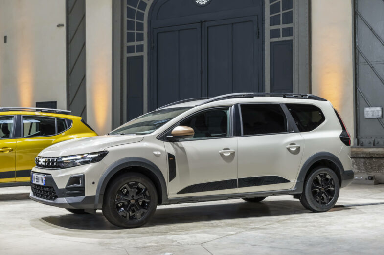 Dacia Sandero Stepway Dacia Jogger 2025 restylage