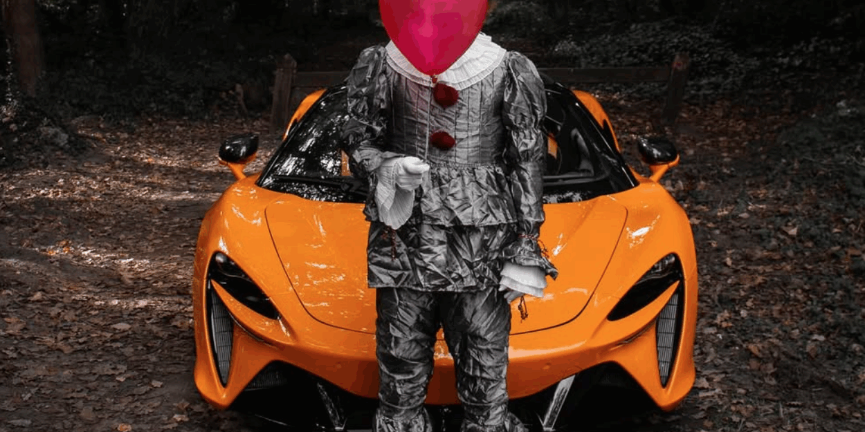 série Ça : Bienvenue à Derry Halloween McLaren Artura Spider