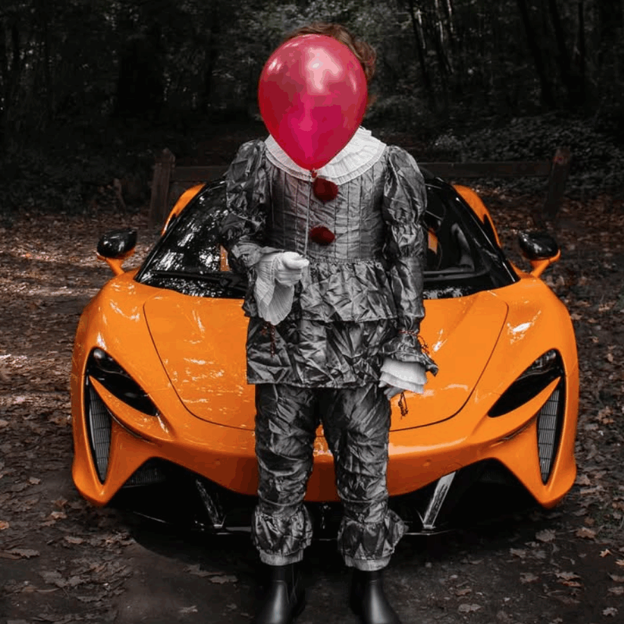 série Ça : Bienvenue à Derry Halloween McLaren Artura Spider