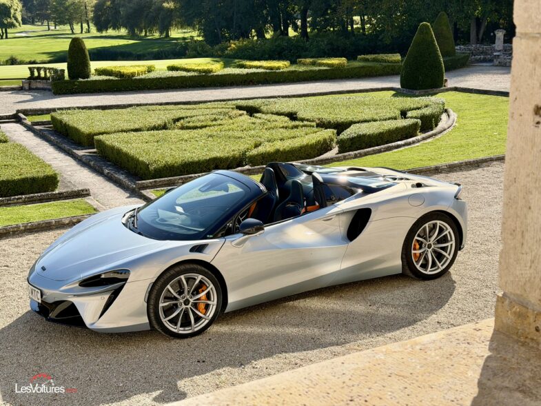Indian Summer Été indien McLaren Artura Spider McLaren Racing