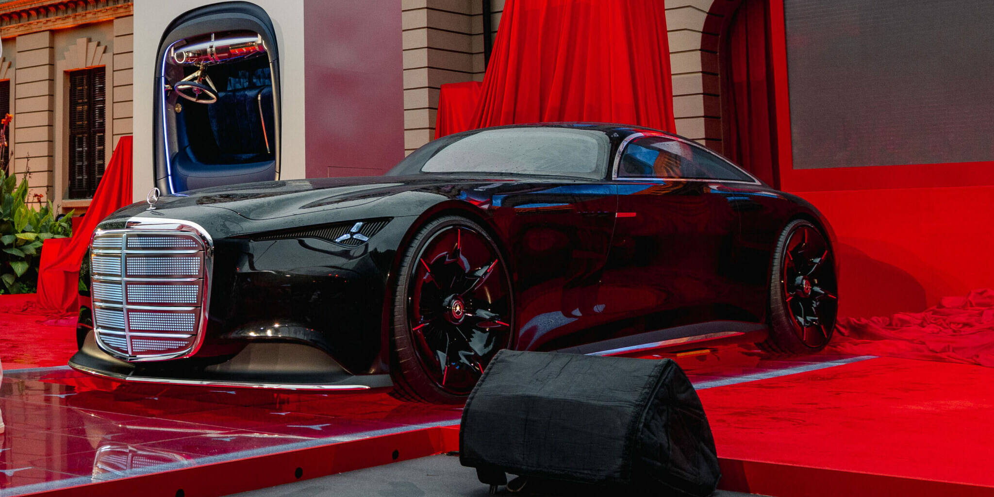 Mercedes-Benz Vision Iconic