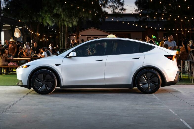Tesla Model Y Standard