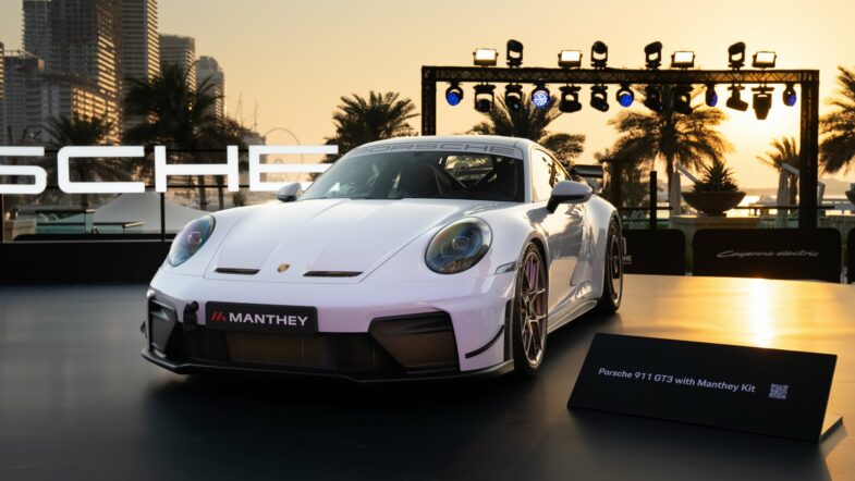 Porsche 911 GT3 kit Manthey Racing