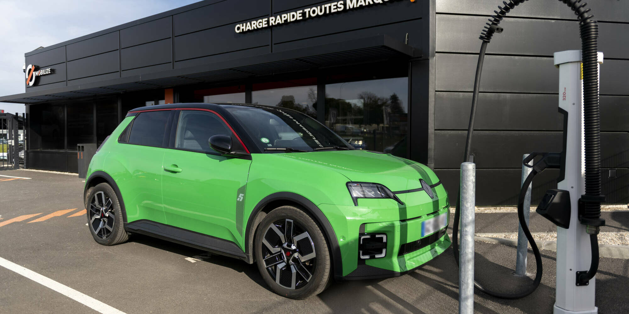 voitures électriques ventes voitures électriques Europe 2025 BYD Tesla Renault DS Automobiles ACEA