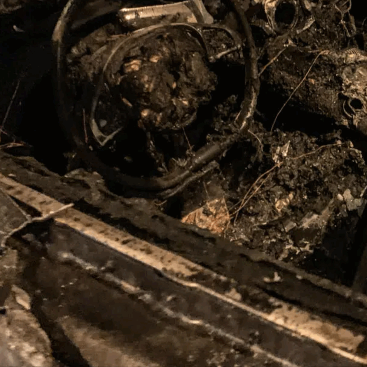 incendie Tesla Pennes-Mirabeau