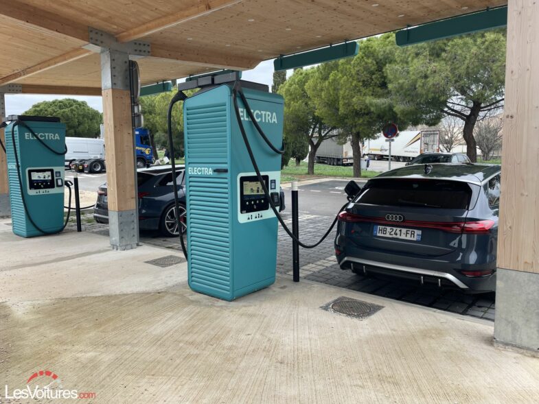 voitures électriques taxe au km UK