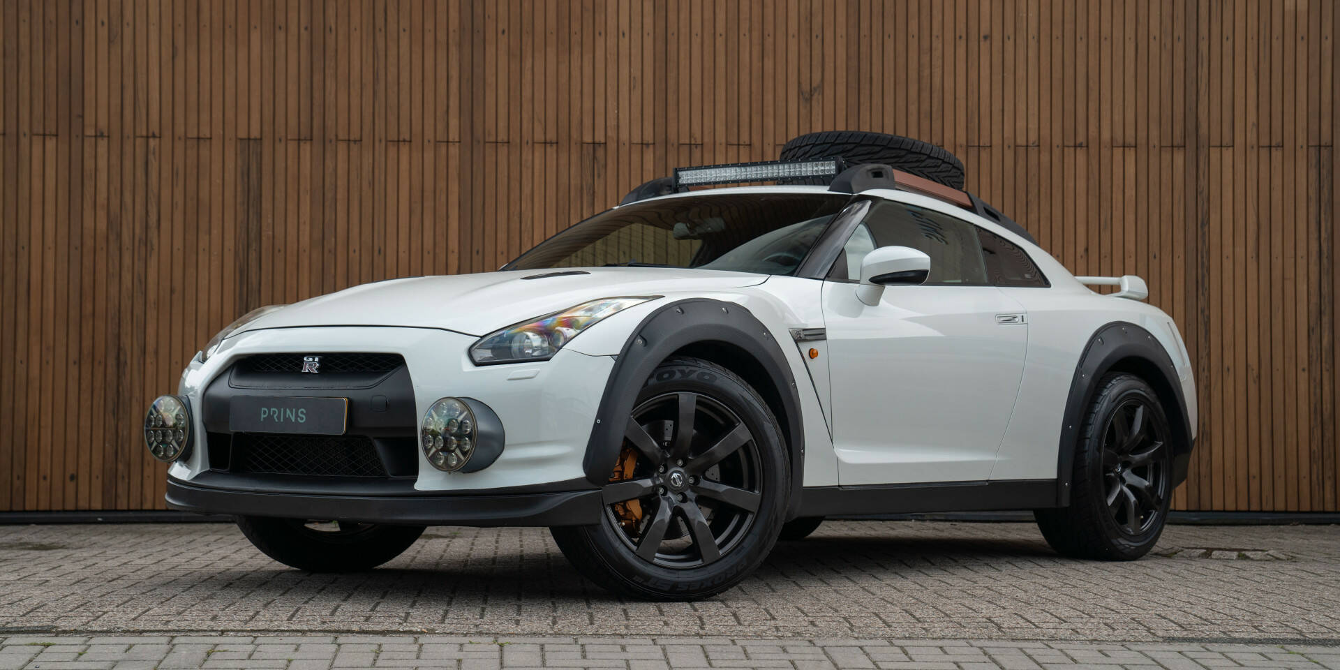 Nissan GT-R off-road