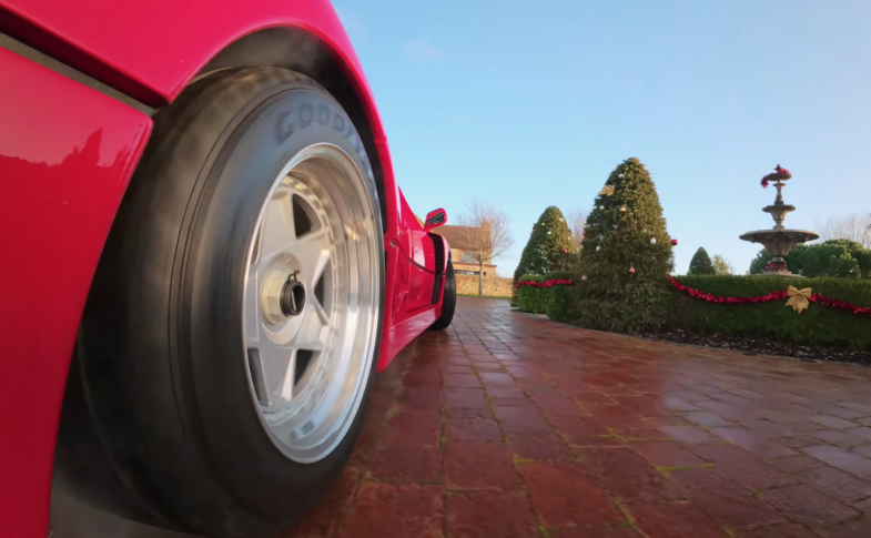 Vidéo Ferrari F40 drift Noël Girado & Co