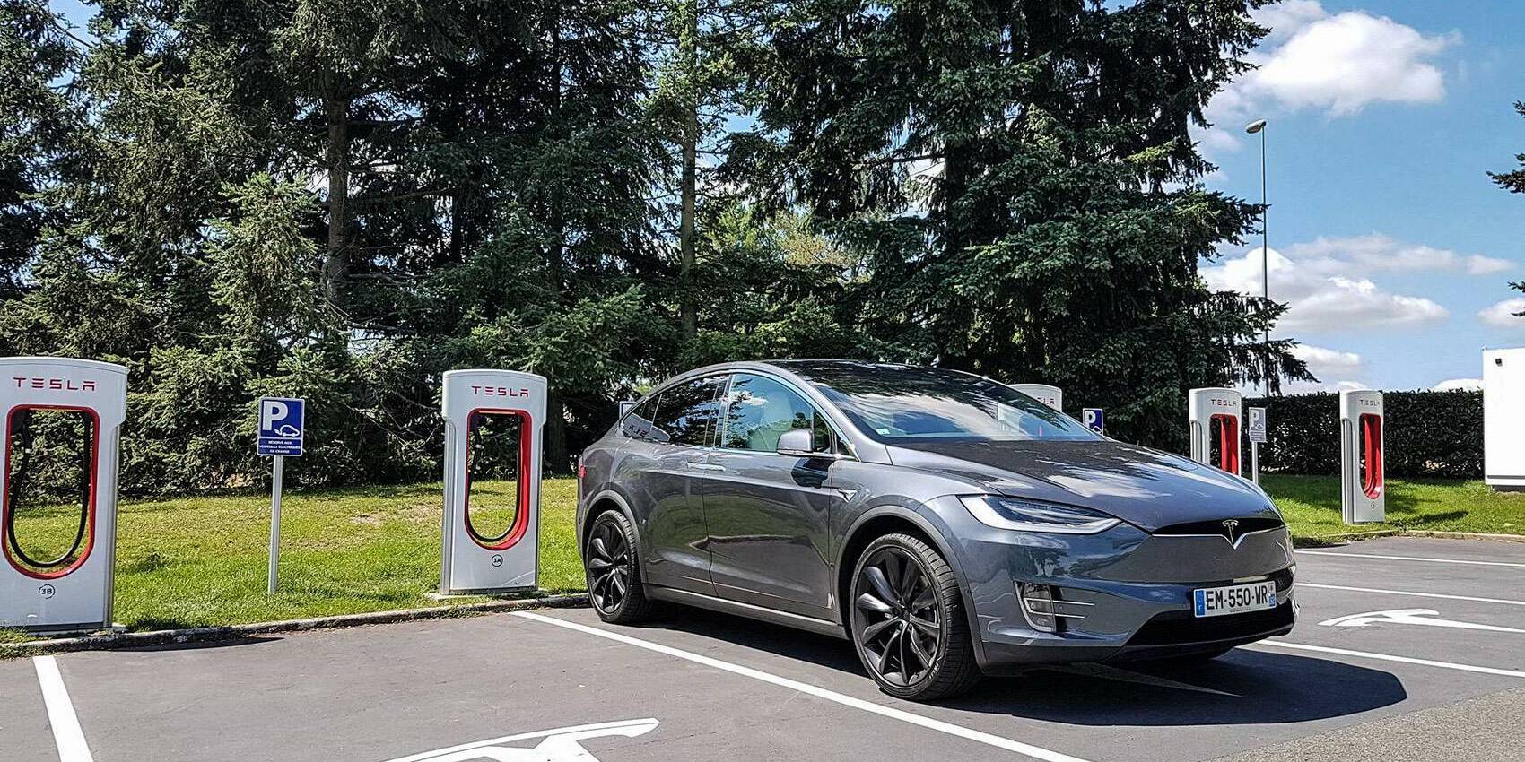 Elon Musk Tesla Model S Tesla Model X voitures électriques