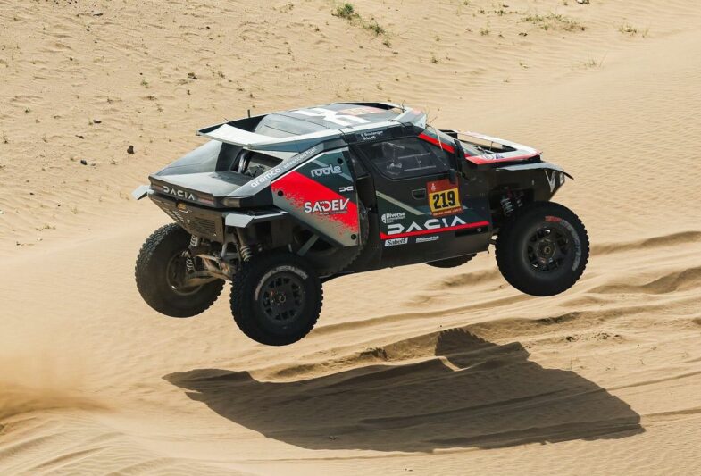 Sébastien Loeb Dacia Sandrider Dakar 2026