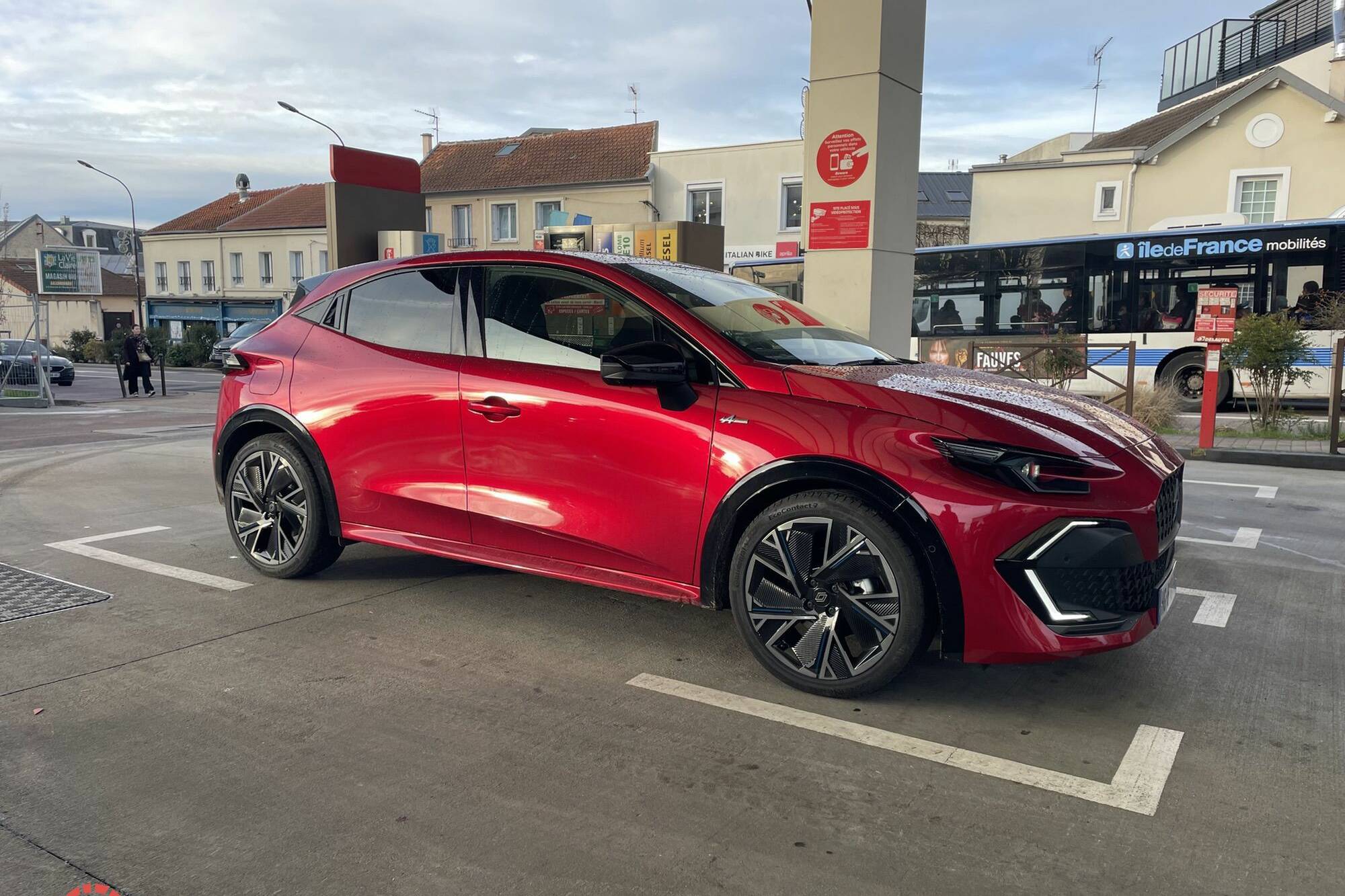 essai consommation Renault Clio 6 E-Tech Full Hybrid 160 Esprit Alpine