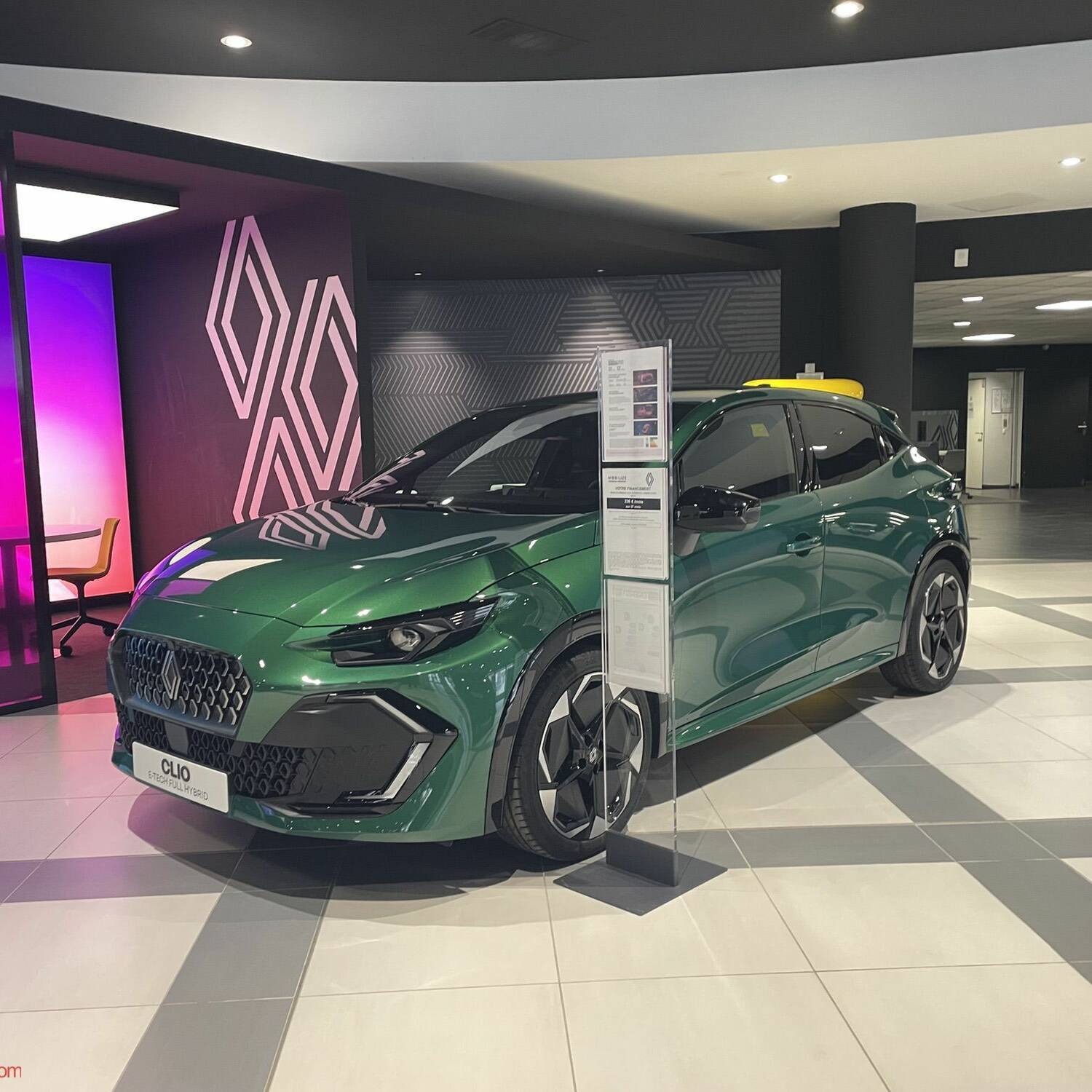 Journées portes ouvertes automobiles Renault Clio 6 Renault Clio 6 interdite Allemagne