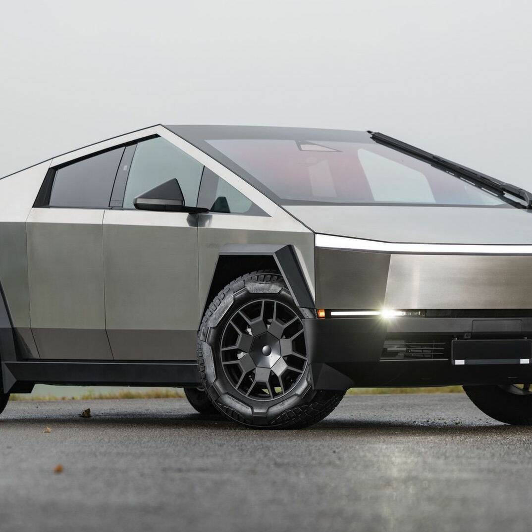 Tesla Cybertuck Artcurial Motorcars Automobile Legends voiture électrique