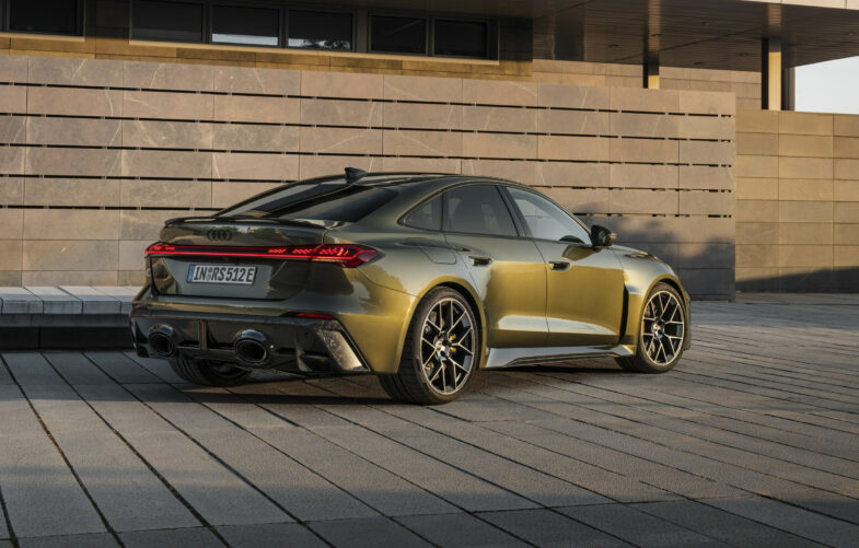 Audi RS 5 Sedan Avant 2026 PHEV