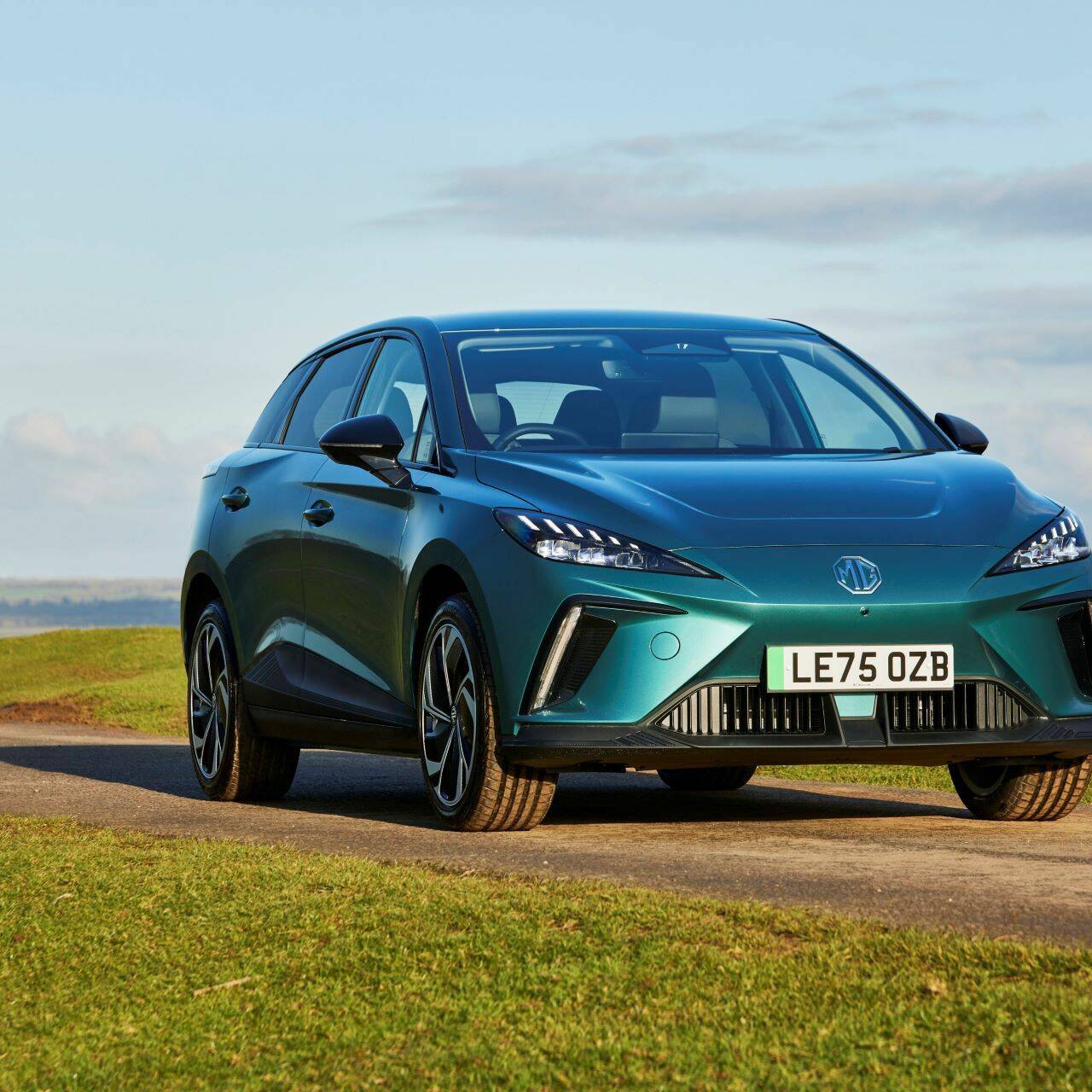 MG Motor berline électrique MG4 EV restylée 2026
