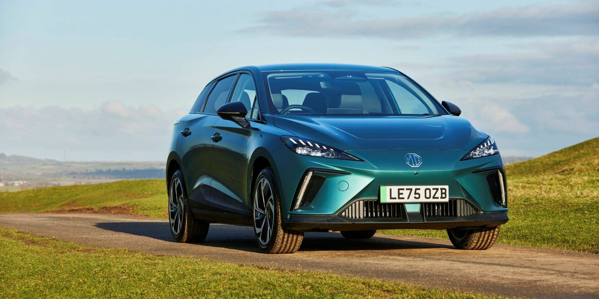 MG Motor berline électrique MG4 EV restylée 2026