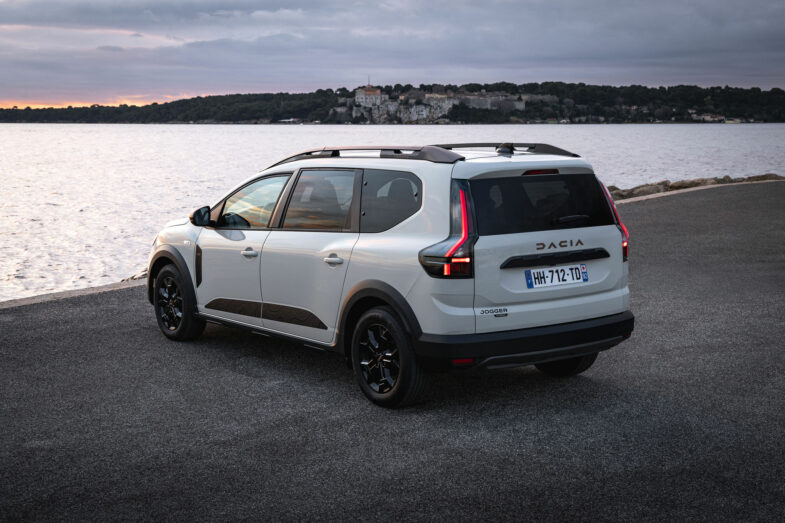Essai Dacia Jogger Hybrid 155 Extreme