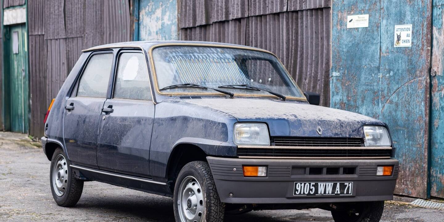 Renault 5 sortie de grange Aguttes 12 km youngtimer