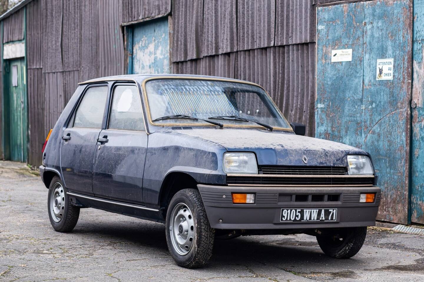 Renault 5 sortie de grange Aguttes 12 km youngtimer