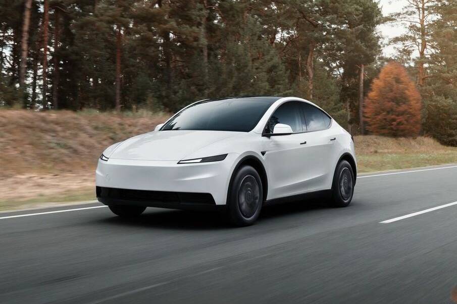 SUV électrique Tesla Model Y 7 places