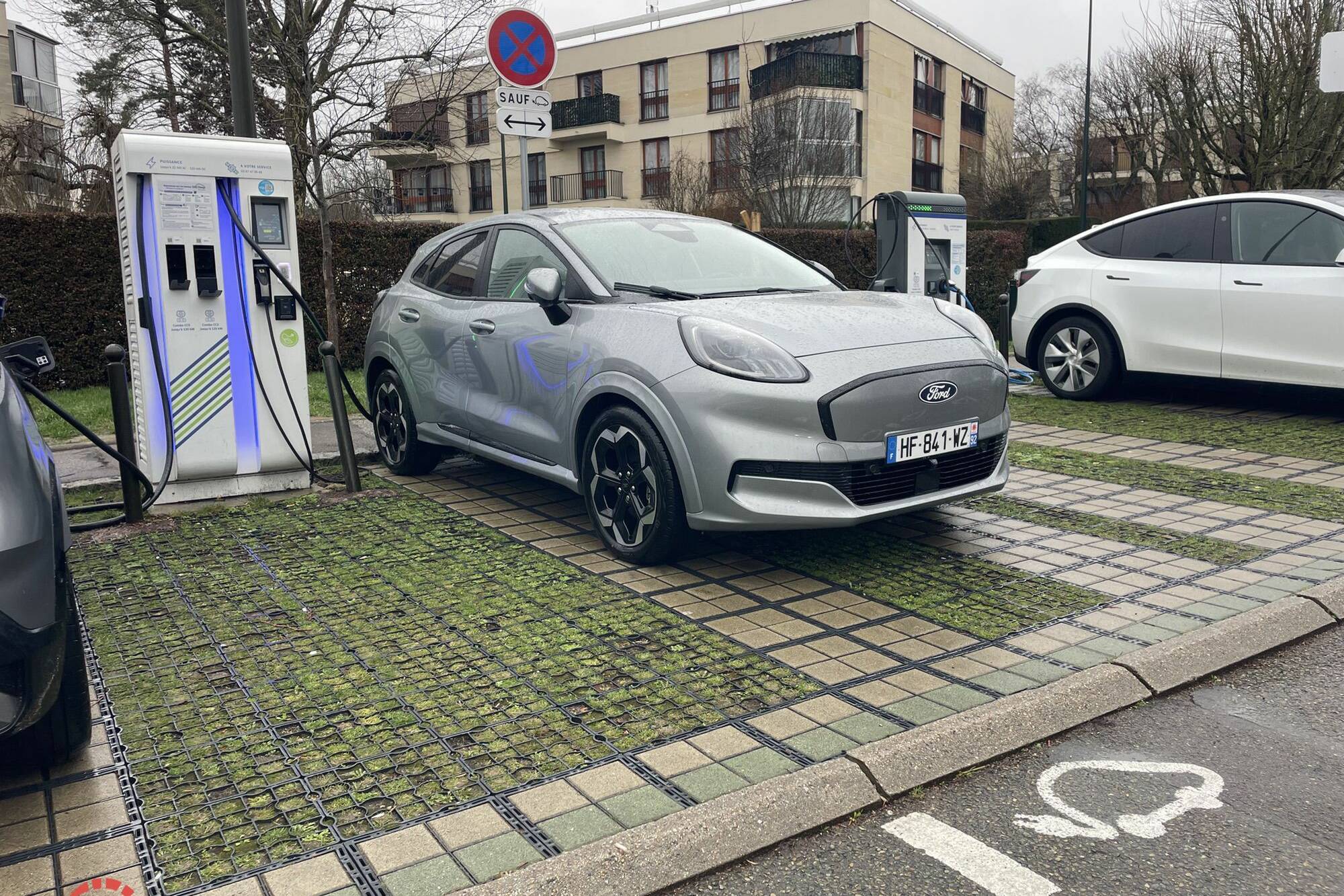 voiture électrique déplacements professionnels