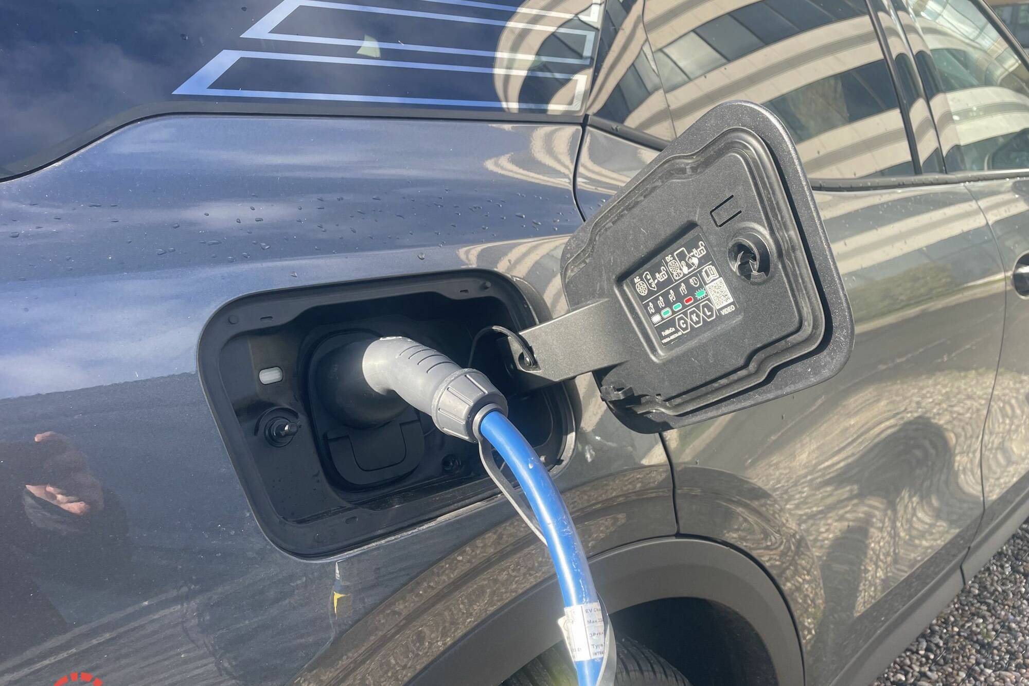 voitures électriques prix assurance voiture électrique ACEA ventes voitures électriques France Europe UE