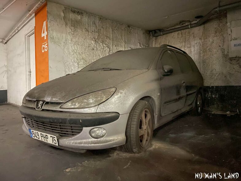 parkings Paris voitures abandonnées voitures oubliées