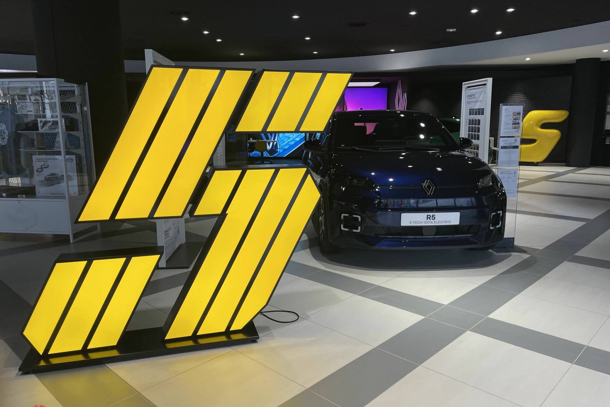 voitures électriques leasing social 2026 LOA LLD contrats leasing automobile